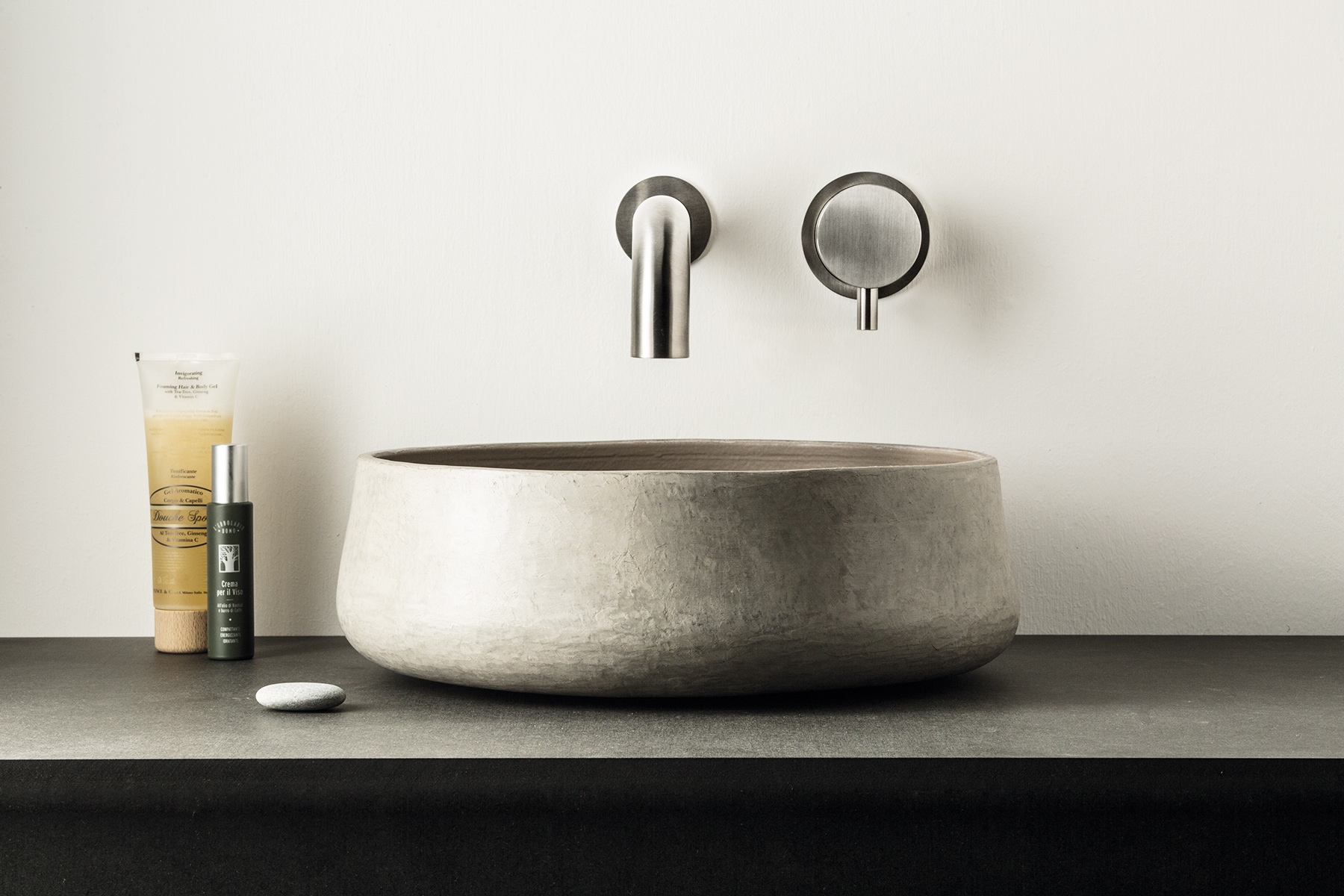 rubinetteria lavabo incasso a parete acciaio inox
