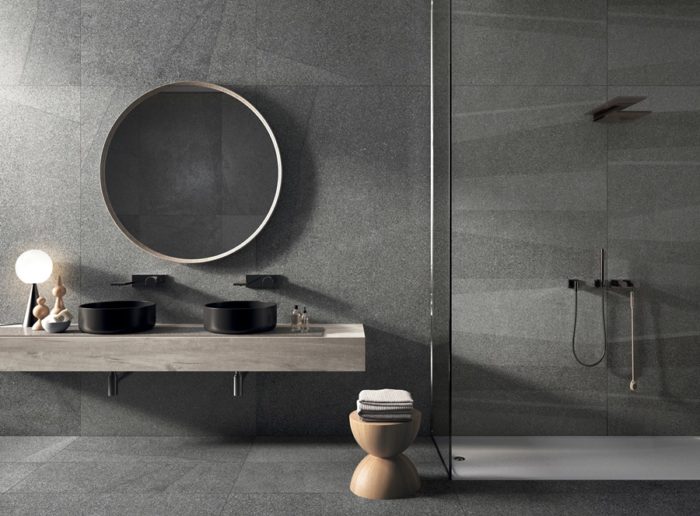 Rivestire il bagno con il gres grande formato: il progetto WIDE & STYLE di Flaviker