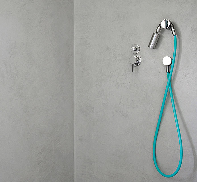 Un bagno nuovo senza togliere le piastrelle con Microtopping