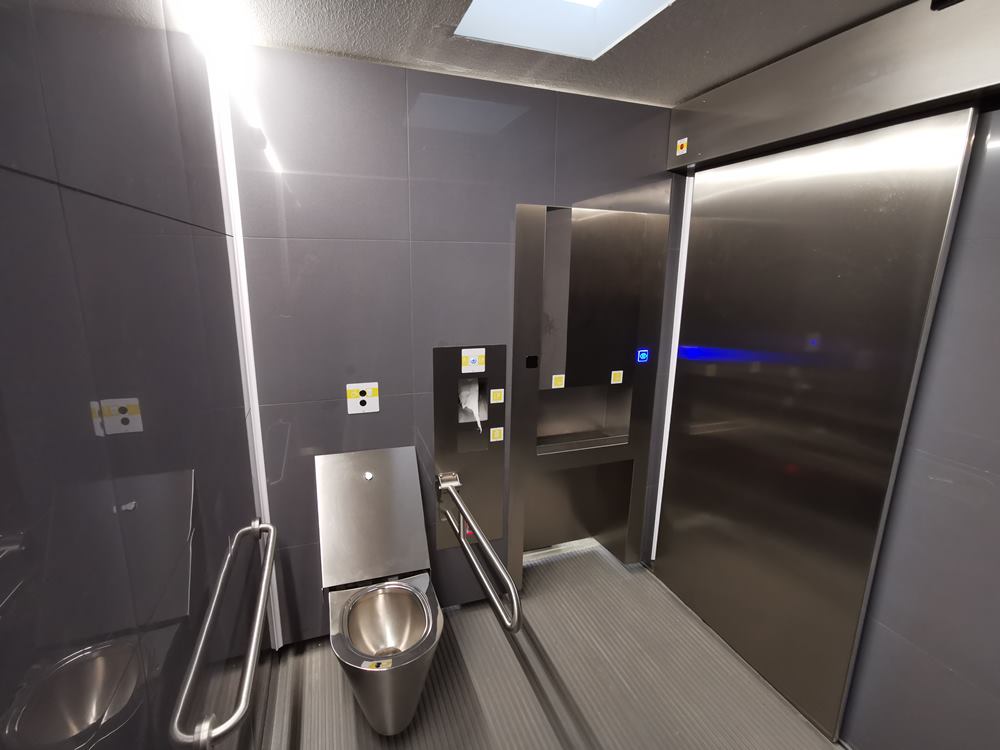 bagni pubblici acciaio inox
