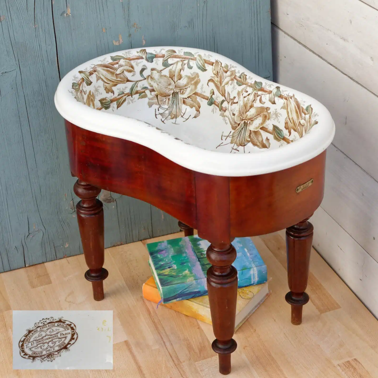 bidet francese antico XIX secolo legno e porcellana decorata