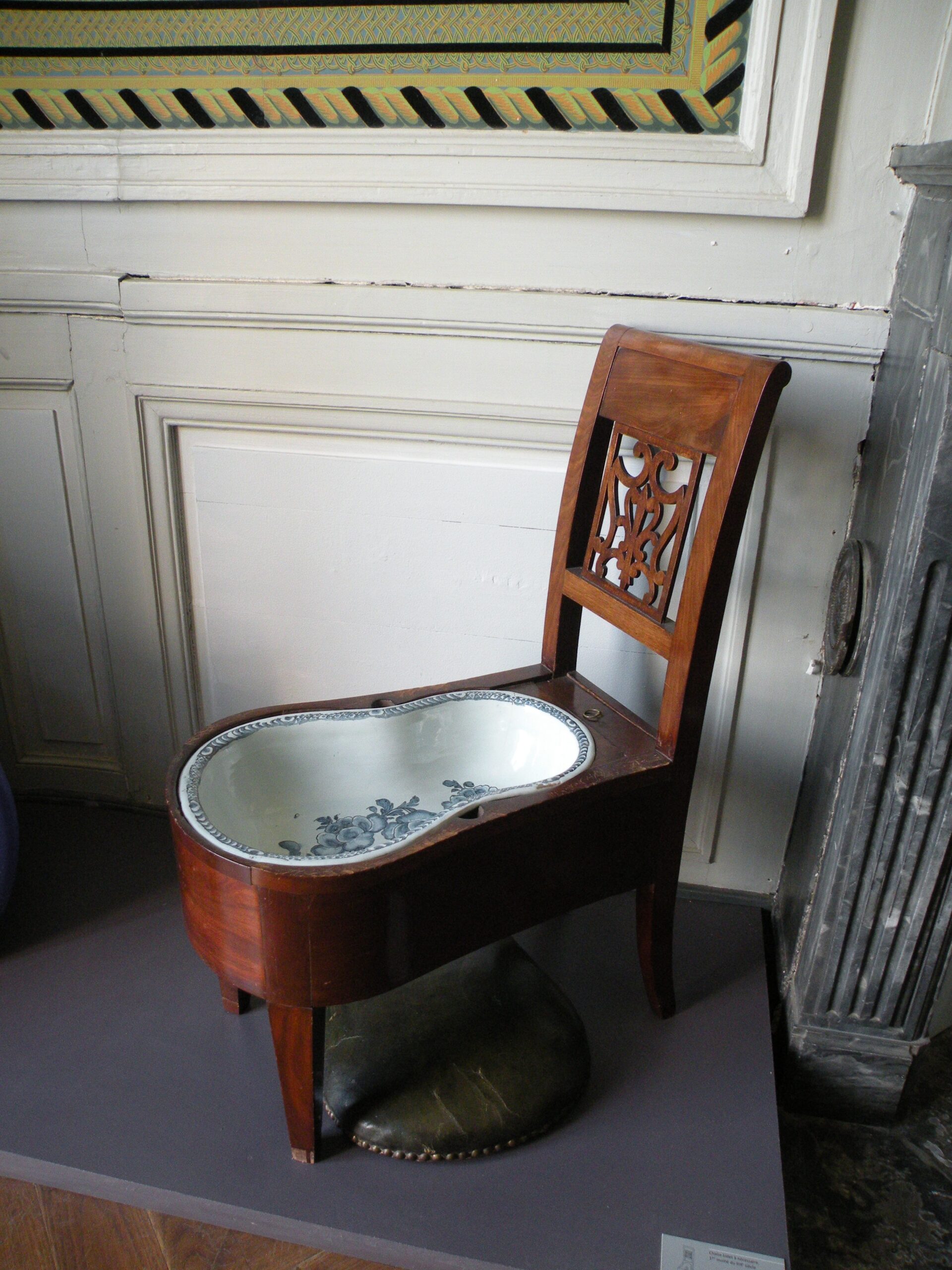 bidet antico in legno Francia Ottocento