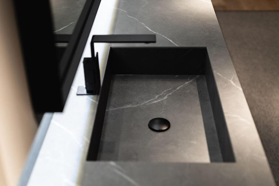 lavabo effetto pietra squadrato