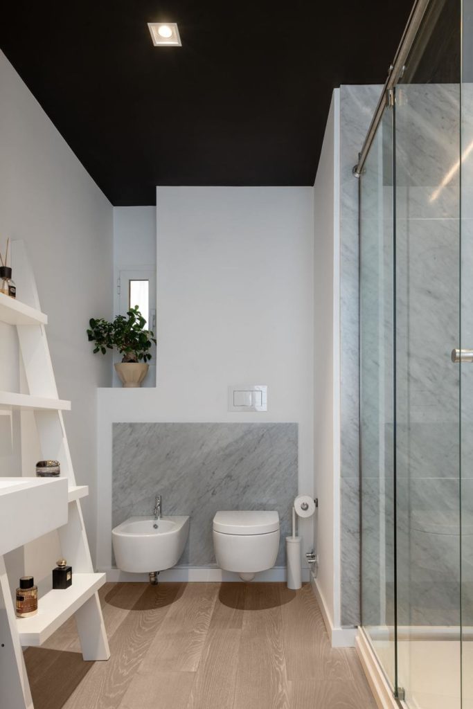 ristrutturare 2 bagni adiacenti - Roma, 2018 arch Patrizia Burato