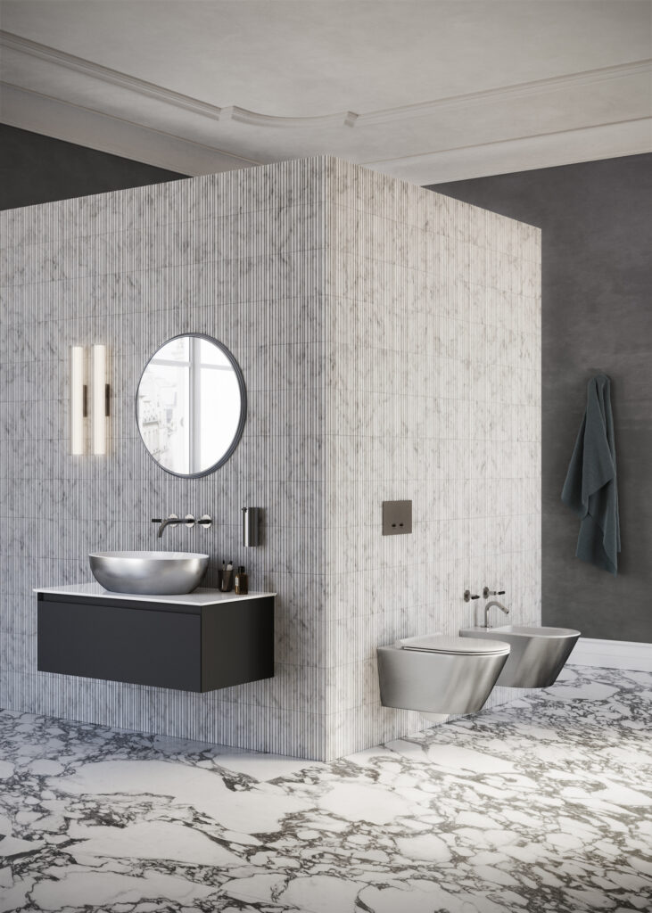 lavabo e sanitari argento Silver Ceramica Catalano lavabo e sanitari argentati in un bagno di marmo esclusivo ed elegante